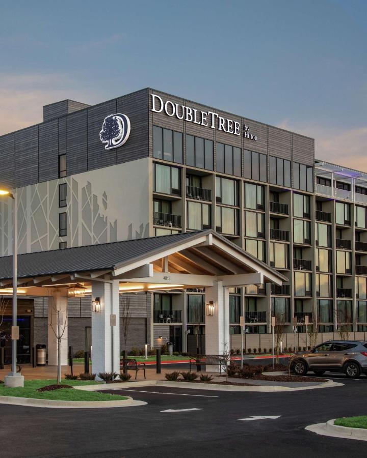 מלון Doubletree By Hilton הוט ספרינגס מראה חיצוני תמונה