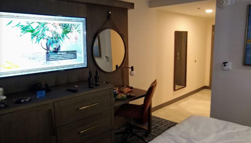 מלון Doubletree By Hilton הוט ספרינגס מראה חיצוני תמונה
